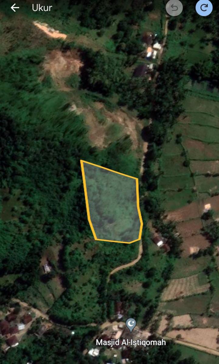 42 Are Total Land Area 700 M from Circuit Mandalika Lombok